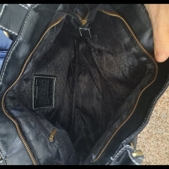 Coach Purse - Picture 2 of 3